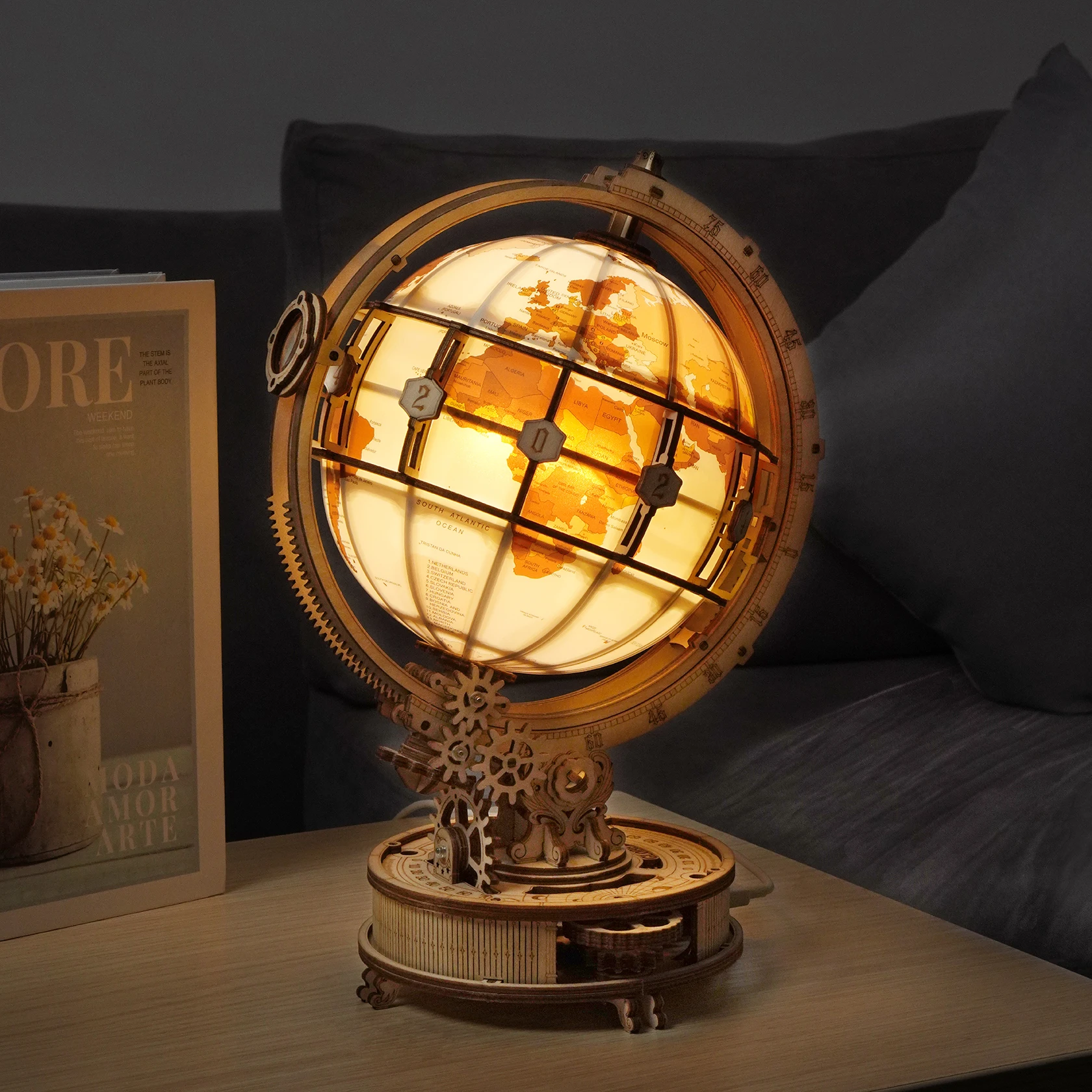 Drewniana lampa kulista Gry lo – Solar System Orrery recenzja i cena